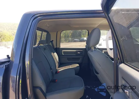 2015 Ram 1500 Big Horn из США, поврежденный, VIN 1C6RR7LM6FS718564